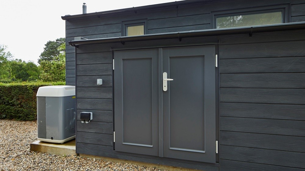 Bespoke garden room with composite cladding and storage