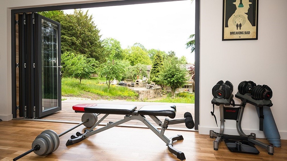 Garden gym with bifolding doors